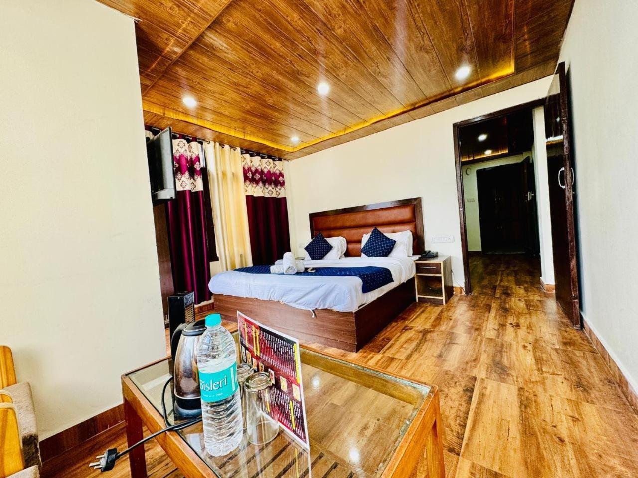 Hotel Royal Majestic View Point 3*